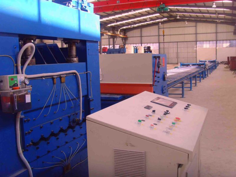 آلة فك اللفافة لعمود الضوء الخفيف (CTLA6X1600)