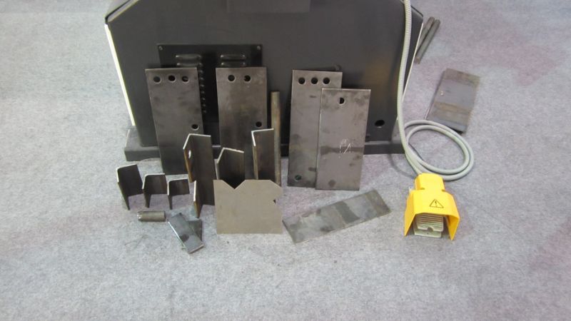 آلة التثقيب والقص (Q34Y-110)