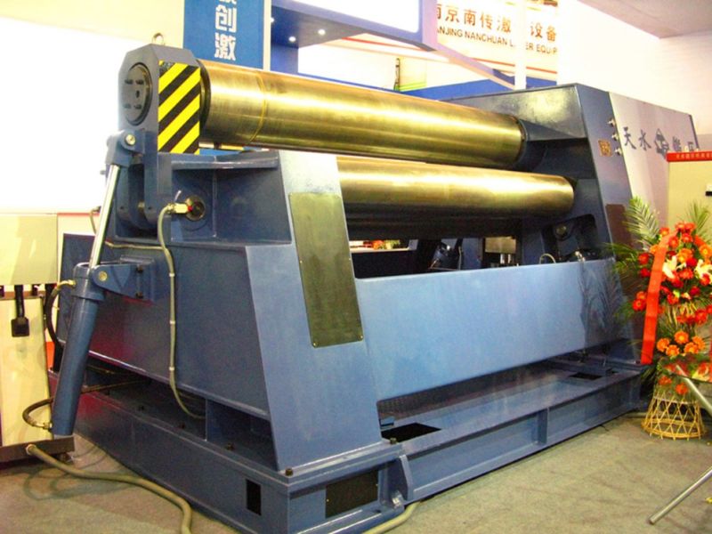 4 لفة لوحة المتداول آلة (W12NC-30X2500)