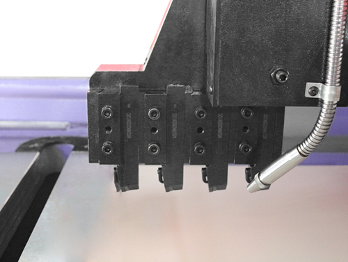 آلة قص الألواح المعدنية (RGEK1250 * 6000)