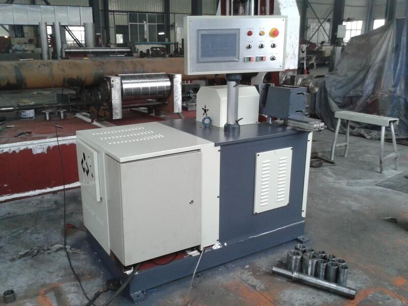 آلة اللف المستخدمة في لف حالة السيارات الصغيرة (W10D-2.5 &times; 200)