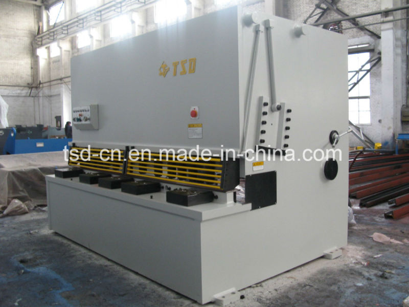 آلة القص الهيدروليكية / القص (QC12Y-16 * 2500)