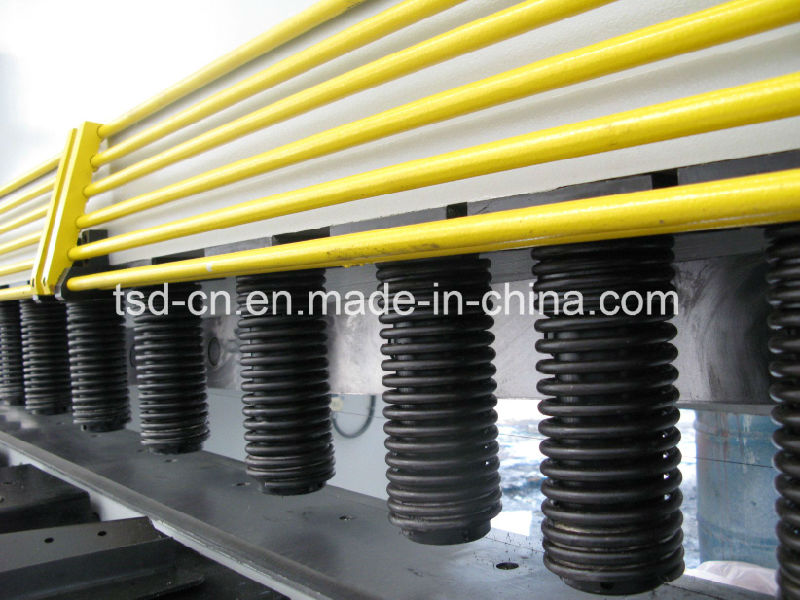 آلة قص هيدروليكية تستخدم لقص لوحة 4 أمتار (QC12Y-20 * 4000)